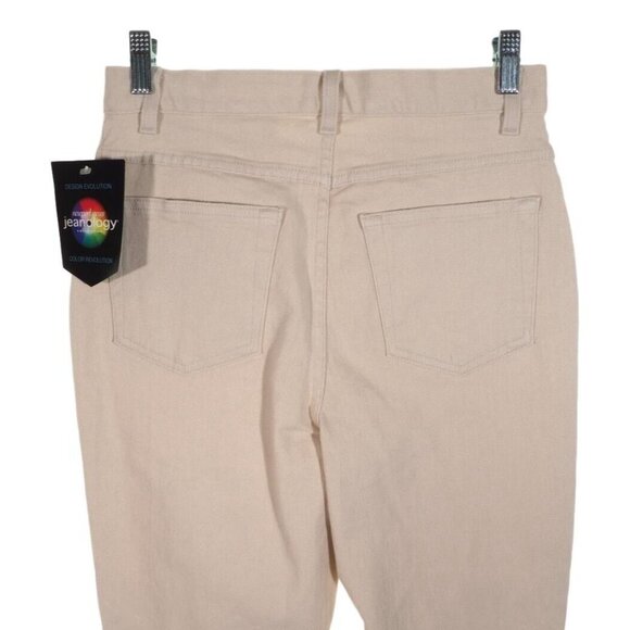 Newport News Jeanology Womens Size 8 Fitted Bootcut Ivory 28 x 32 Stretch - Picture 5 of 8